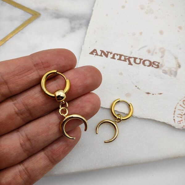 Moon charm pendant earring